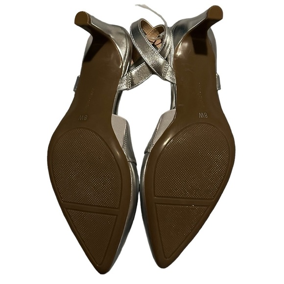 NEW Easy Spirit Recruit Slingback Pumps in Silver - Size 8W - Picture 7 of 7